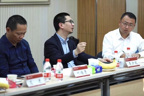 湖南師范大學美術學院院長李少波發言.jpg